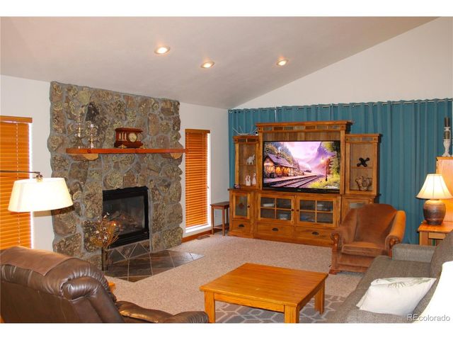 2916 Campfire Rd, Hartsel, CO 80449