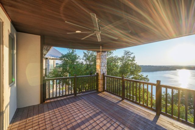 175 Bay Hill Drive, Possum Kingdom Lake, TX 76449