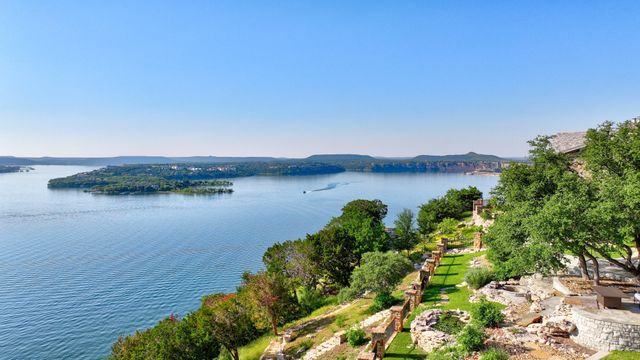 175 Bay Hill Drive, Possum Kingdom Lake, TX 76449