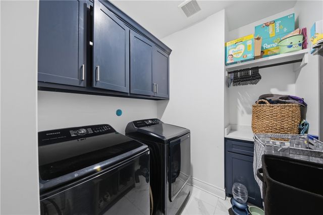 1810 White Ibis Dr, Portland, TX 78374