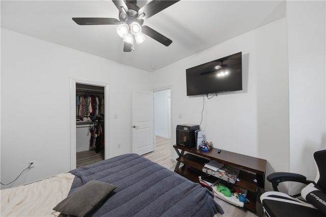 1810 White Ibis Dr, Portland, TX 78374