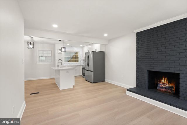 1503 CECILIA CT, Woodbridge, VA 22191