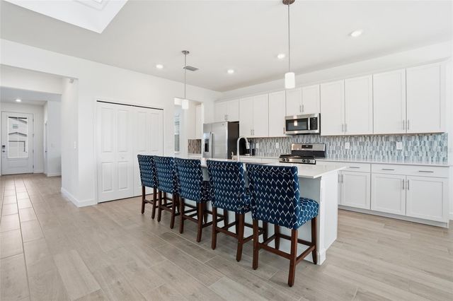 18707 IVYWOOD PLACE, Estero, FL 33928