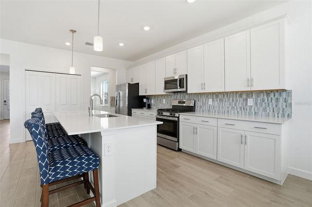 18707 IVYWOOD PLACE, Estero, FL 33928