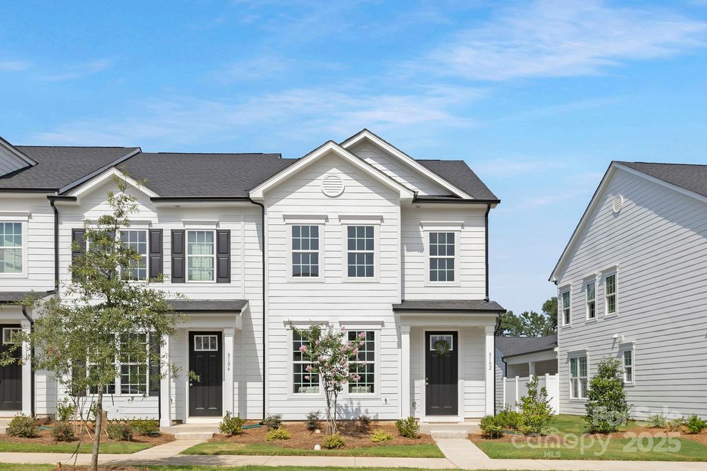 7009 Antigo Drive 01, Huntersville, NC 28078