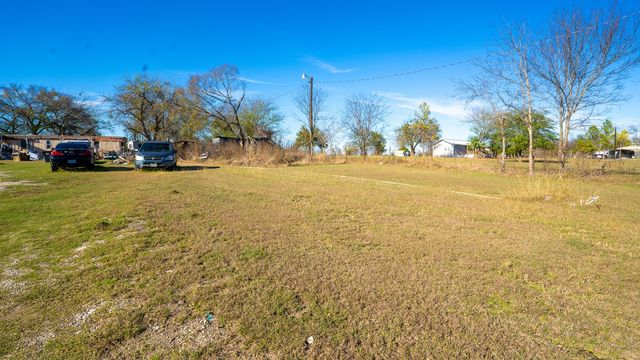 7000 County Road 131b, Terrell, TX 75161