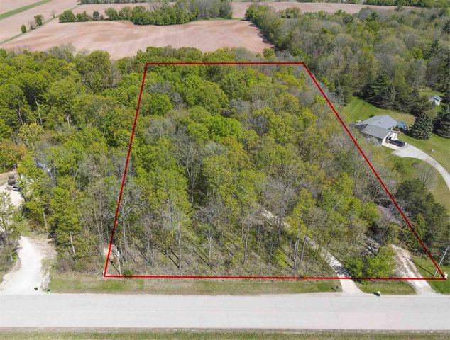 9660 MANU ROAD, Fremont, WI 54940