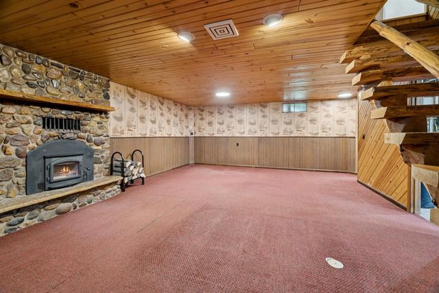 9660 MANU ROAD, Fremont, WI 54940