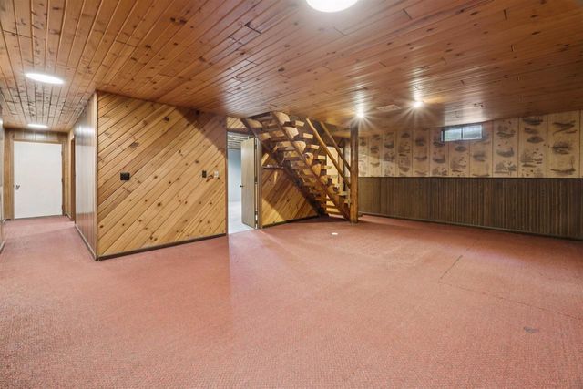 9660 MANU ROAD, Fremont, WI 54940