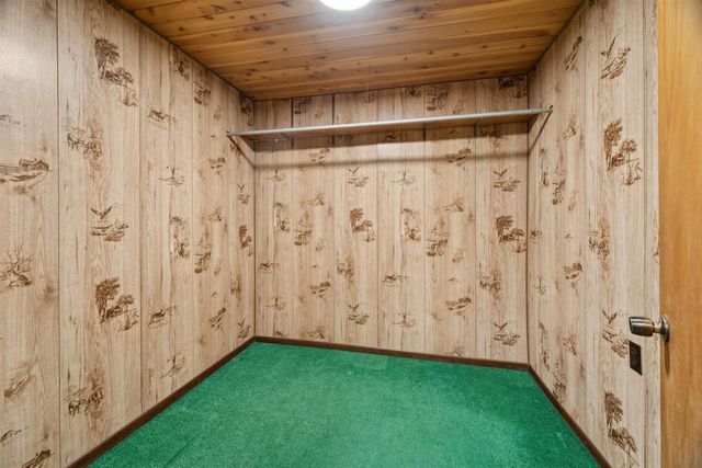 9660 MANU ROAD, Fremont, WI 54940