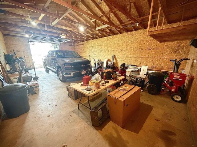 9660 MANU ROAD, Fremont, WI 54940