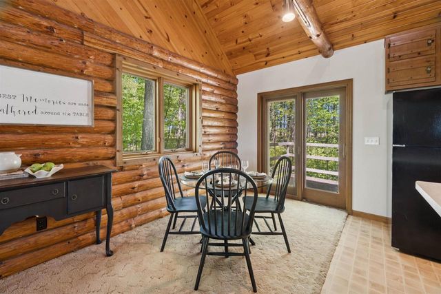 9660 MANU ROAD, Fremont, WI 54940