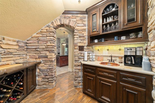 6210 Pebble Beach Drive, Houston, TX 77069