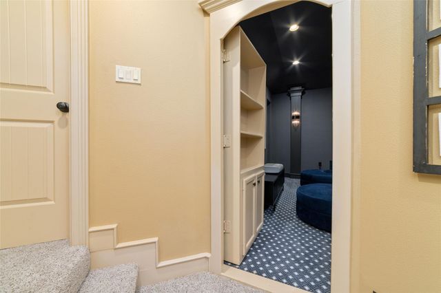 6210 Pebble Beach Drive, Houston, TX 77069