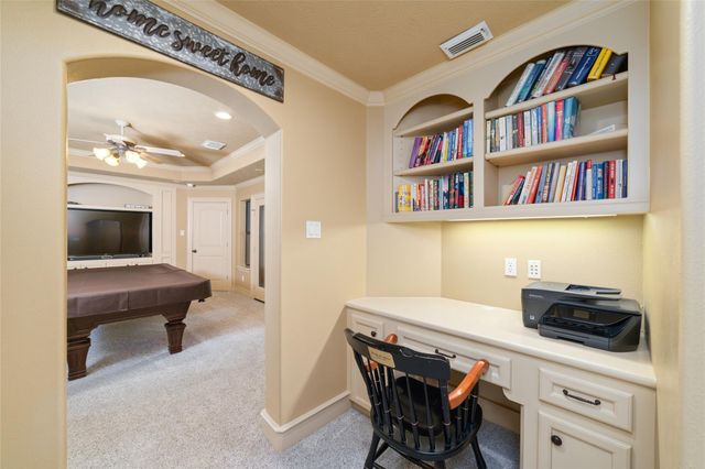6210 Pebble Beach Drive, Houston, TX 77069