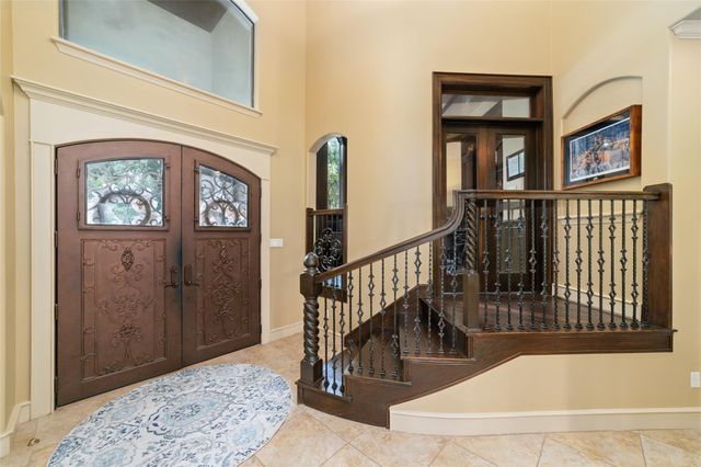 6210 Pebble Beach Drive, Houston, TX 77069