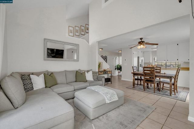 400 Grovewood Loop, Brentwood, CA 94513