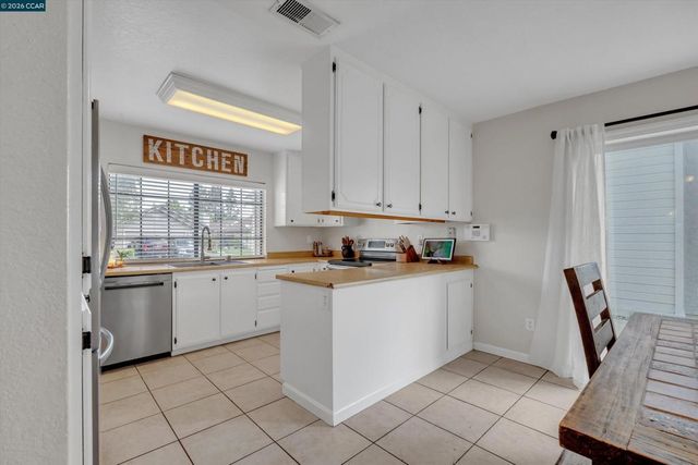 400 Grovewood Loop, Brentwood, CA 94513