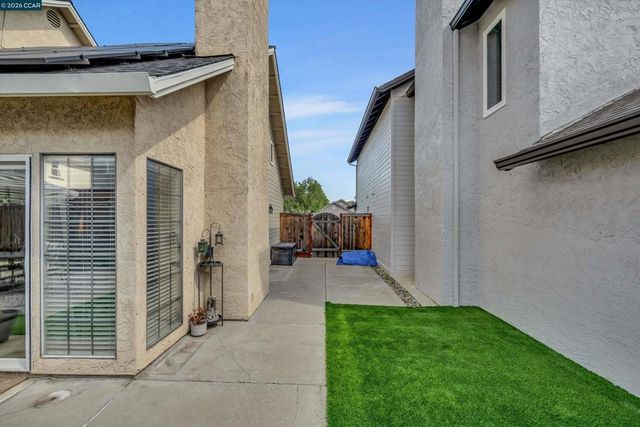 400 Grovewood Loop, Brentwood, CA 94513