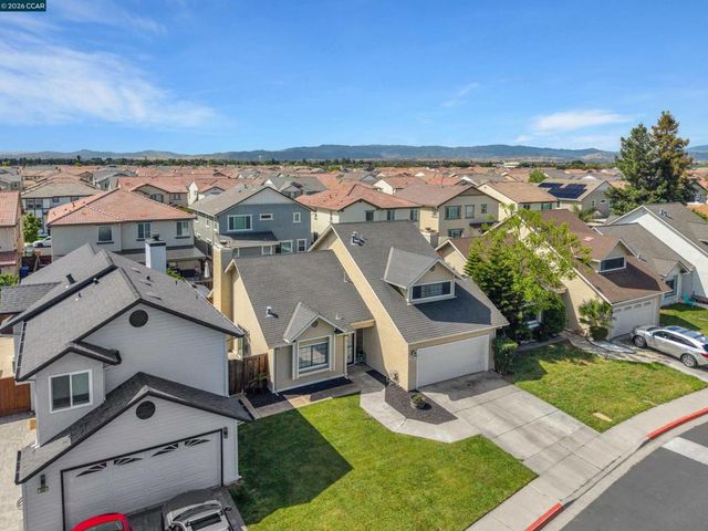 400 Grovewood Loop, Brentwood, CA 94513