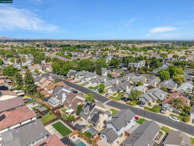 400 Grovewood Loop, Brentwood, CA 94513