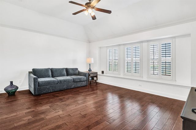8 Chapel Hill Lane, Mclendon Chisholm, TX 75032