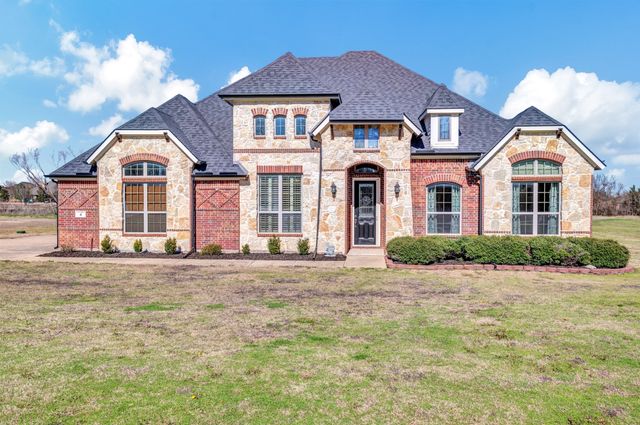 8 Chapel Hill Lane, Mclendon Chisholm, TX 75032