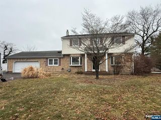 51 Harmer Terrace, Wayne, NJ 07470