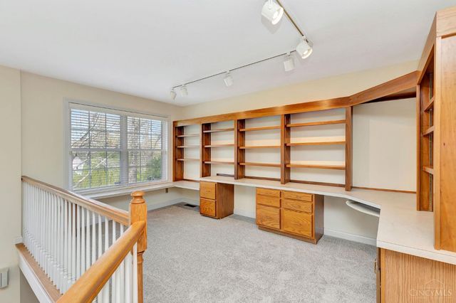 8552 Deerway Drive, Sycamore Twp, OH 45236