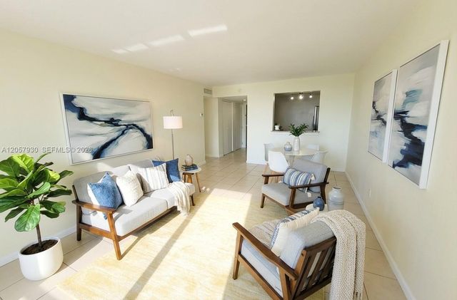 496 NW 165th St Rd D-409, Miami, FL 33169