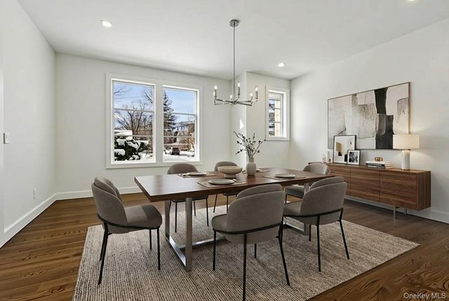 39 Potters Lane, New Rochelle, NY 10805