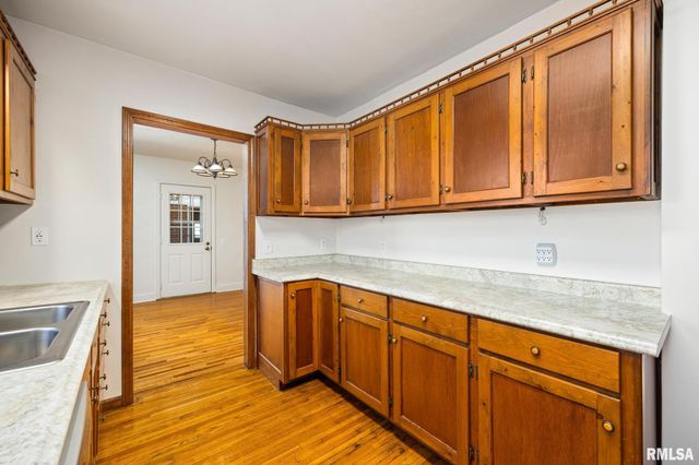 601 ROOSEVELT Street, Creve Coeur, IL 61610