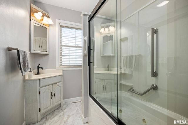 601 ROOSEVELT Street, Creve Coeur, IL 61610