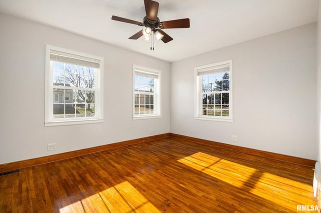 601 ROOSEVELT Street, Creve Coeur, IL 61610