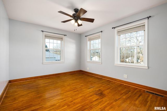 601 ROOSEVELT Street, Creve Coeur, IL 61610