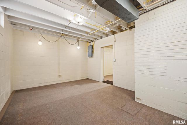 601 ROOSEVELT Street, Creve Coeur, IL 61610