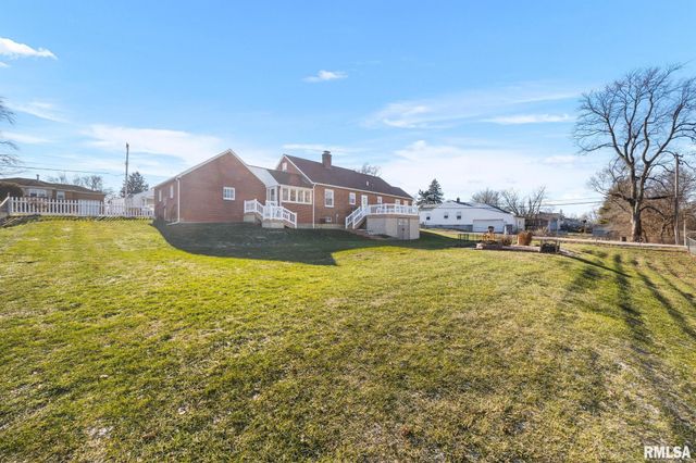 601 ROOSEVELT Street, Creve Coeur, IL 61610