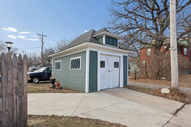 401 5th Avenue S, Saint Cloud, MN 56301