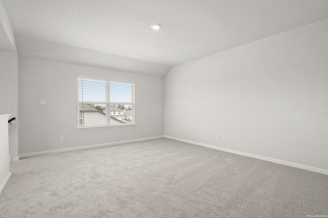 8542 Catnip Pass, Elmendorf, TX 78112