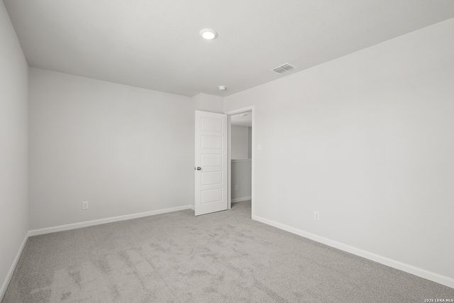 8542 Catnip Pass, Elmendorf, TX 78112