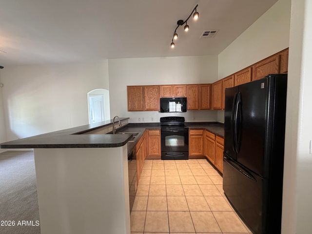 2727 N PRICE Road 60, Chandler, AZ 85224