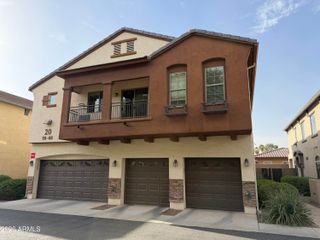 2727 N PRICE Road 60, Chandler, AZ 85224