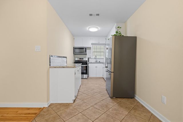 6007 Fairway ST A, Austin, TX 78741
