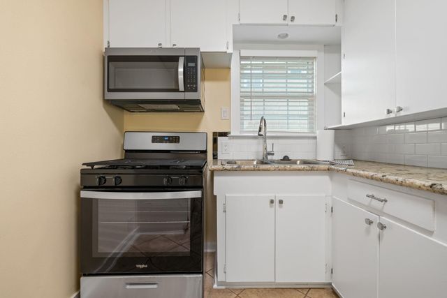6007 Fairway ST A, Austin, TX 78741