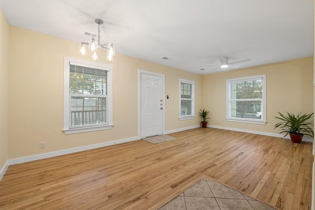 6007 Fairway ST A, Austin, TX 78741