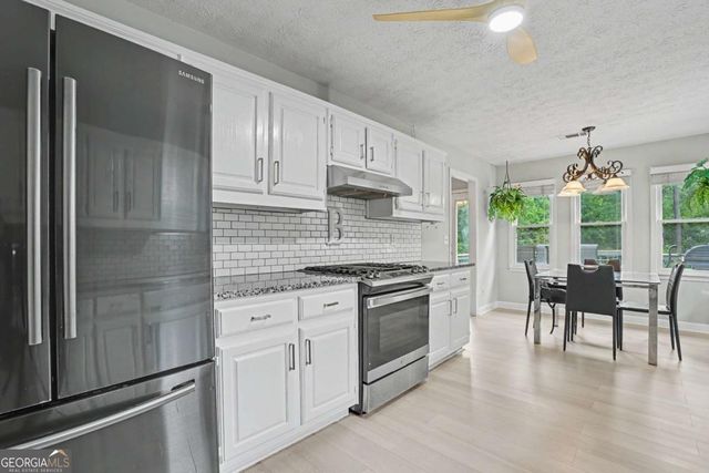 5643 Pipsissewa Drive, Flowery Branch, GA 30542