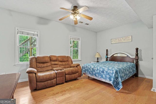 5643 Pipsissewa Drive, Flowery Branch, GA 30542