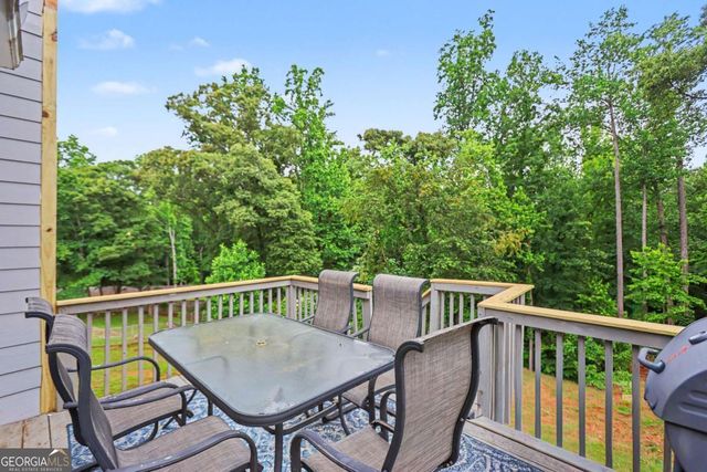 5643 Pipsissewa Drive, Flowery Branch, GA 30542