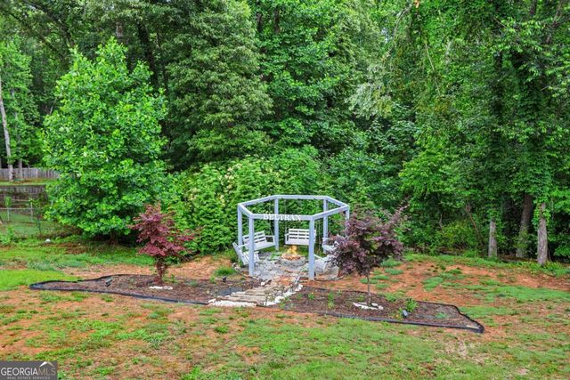 5643 Pipsissewa Drive, Flowery Branch, GA 30542
