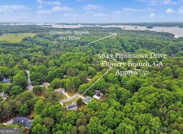 5643 Pipsissewa Drive, Flowery Branch, GA 30542